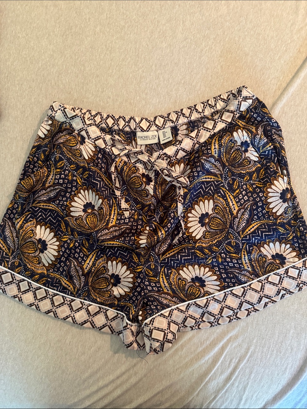 Rachel Zoe Pajamas Set - Picture 4 of 5